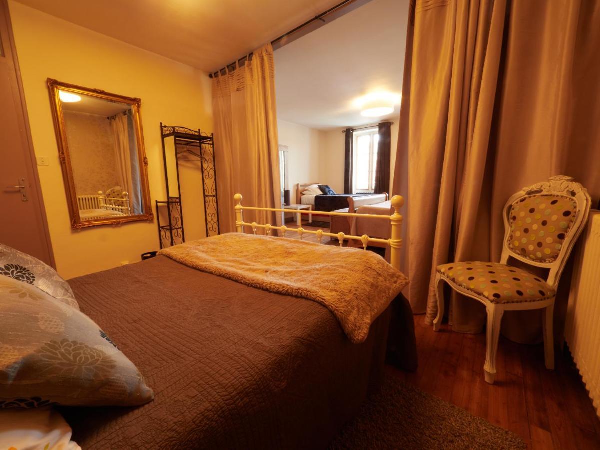 Pont Vieux Chambres D'Hotes コンフォラン エクステリア 写真