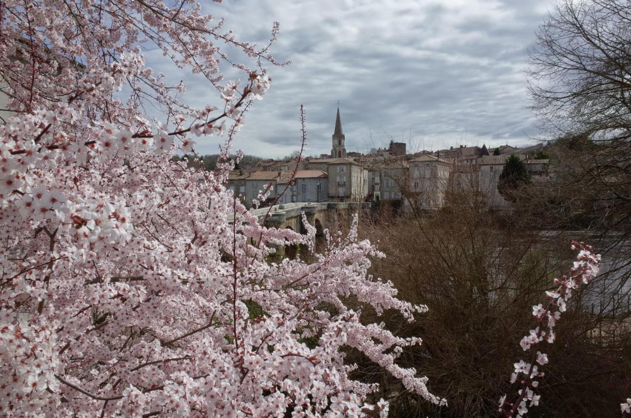 Pont Vieux Chambres D'Hotes コンフォラン エクステリア 写真